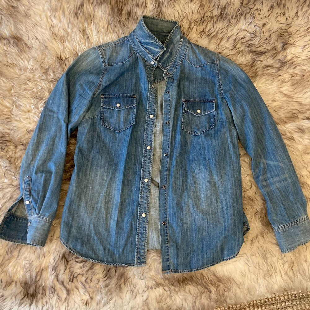 J Crew Women's L Denim Jean Shirt Pearl Snaps Button Down